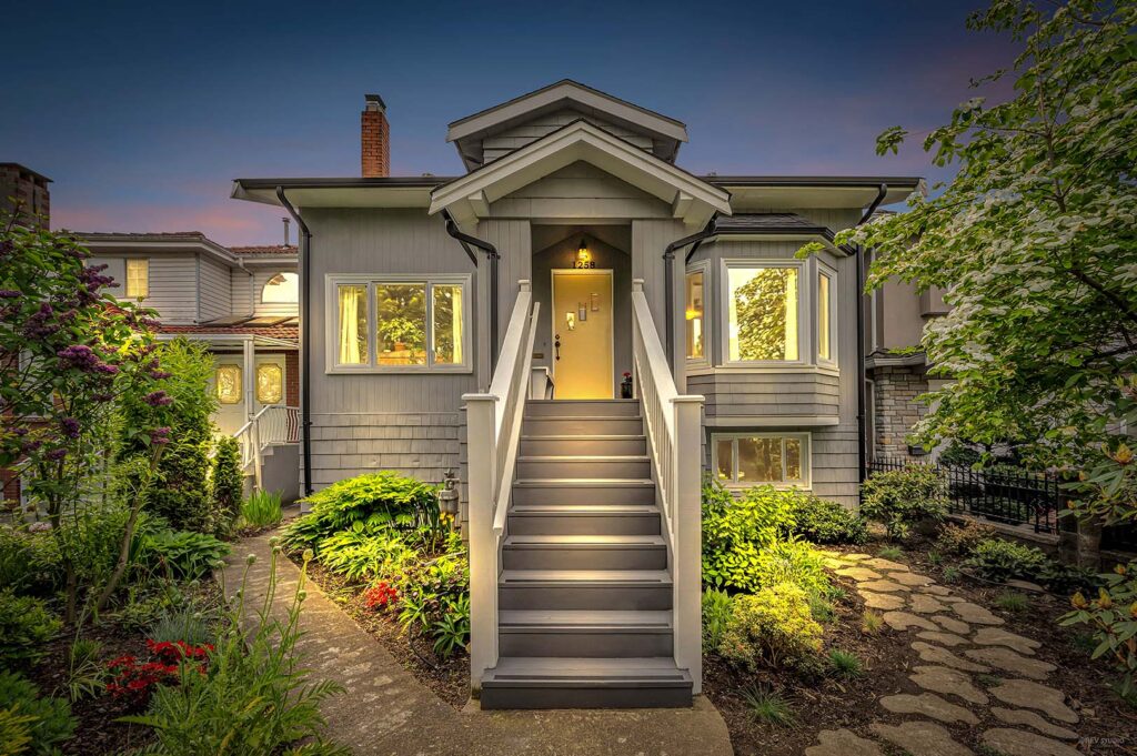 Claire-LeLacheur-Sellers-Guide-Past-Listing